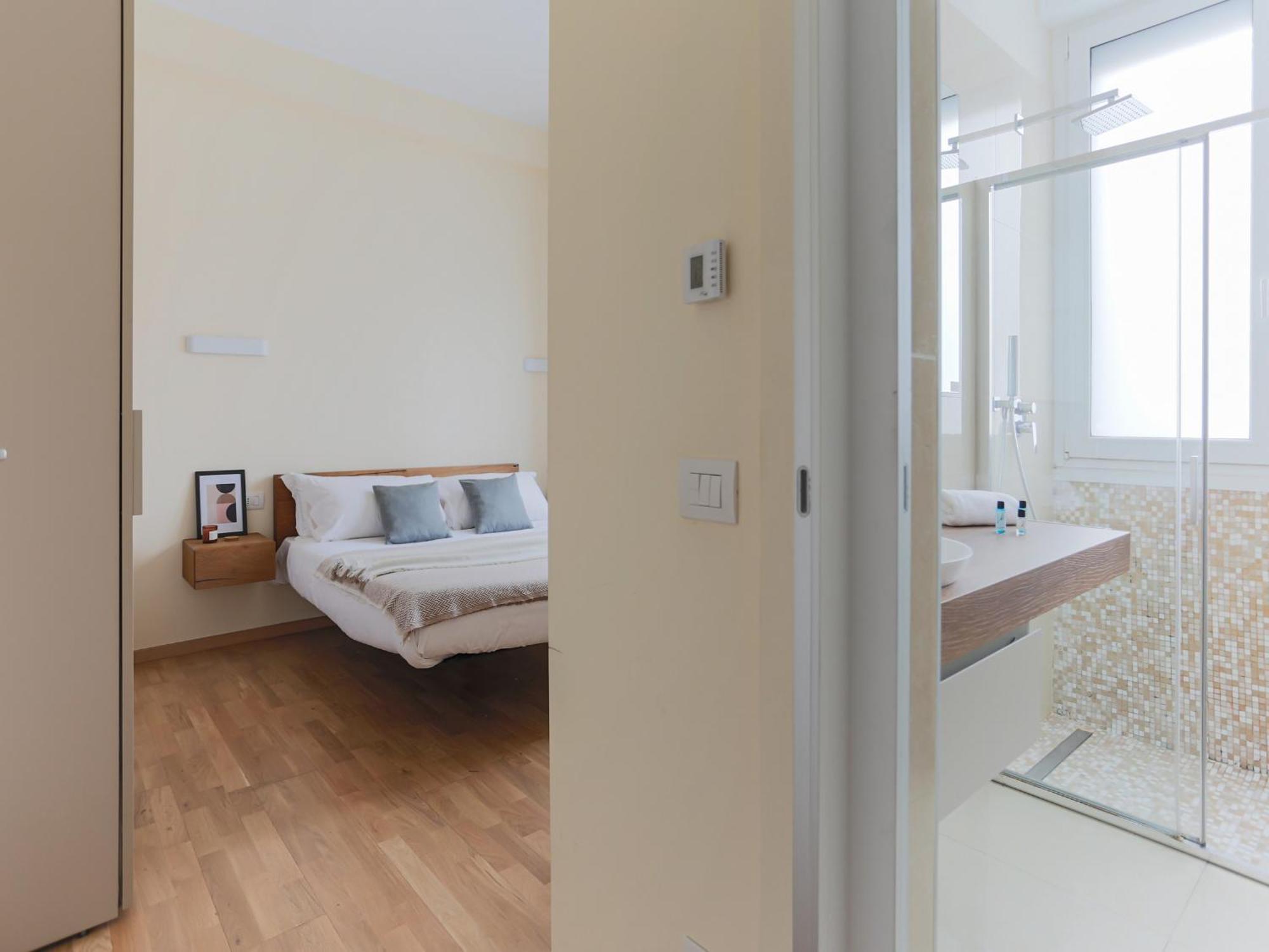 The Best Rent - Bright One-Bedroom Apartment In Corso Vittorio Emanuele II Milano Esterno foto